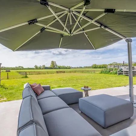 Villa Buytenplaats 187 *