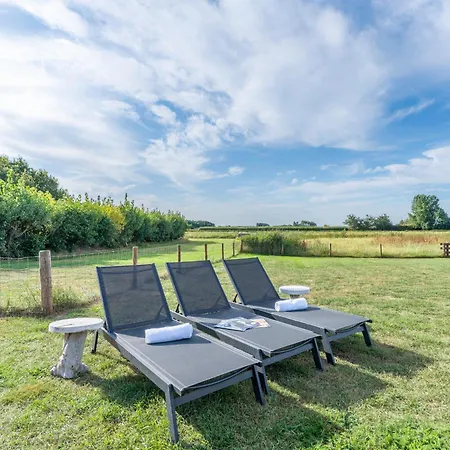 Buytenplaats 187 Villa *