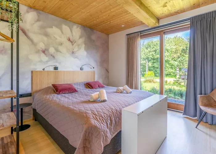 Buytenplaats 187 Villa